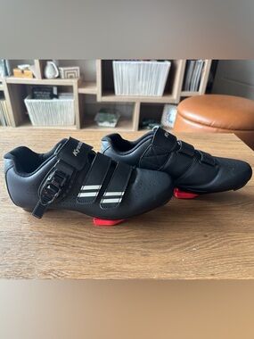 Women's Black Indoor Cycling Shoes with Red Cleat Accents